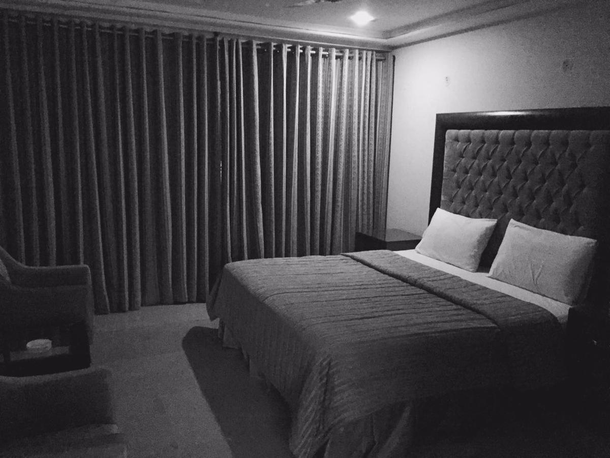 City View Hotel & Restaurant Лахор Экстерьер фото
